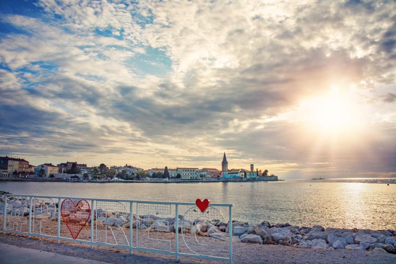 Sea Star With Stunning Sea View Appartement Poreč Buitenkant foto